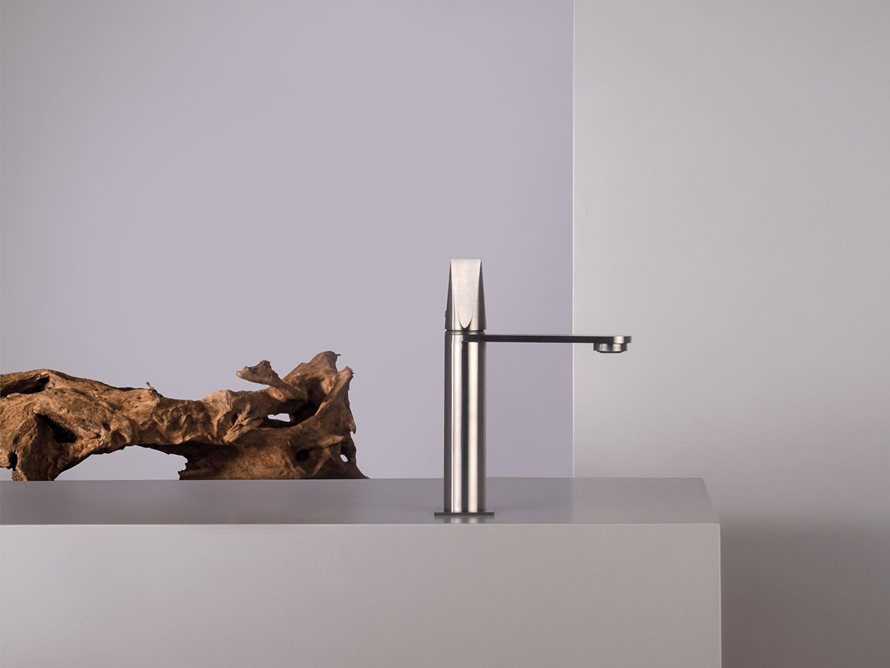 Aline di Marco Piva:unire estetica e sostenibilità nel design del rubinetto